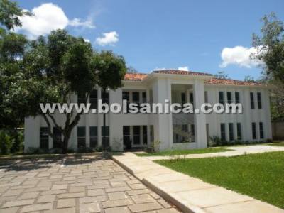 Se Alquilan Apartamentos Amueblados Las Colinas, Managua