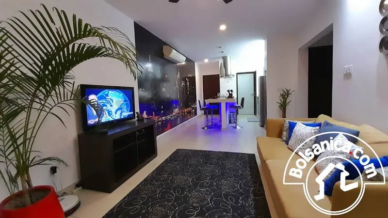 Alquiler de Townhouse Pinares de Santo Domingo