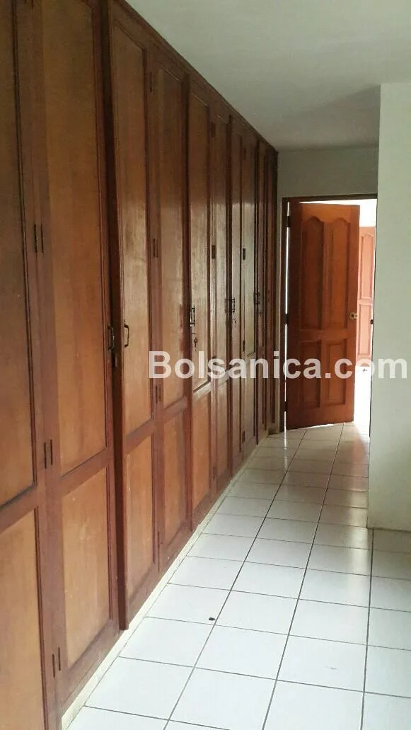 Alquiler de casa Altos de Santo Domingo, Managua - foto 3