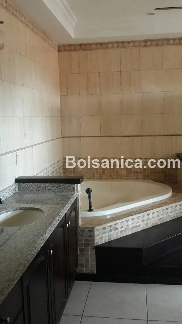 Venta de Mansion Santo Domingo, Managua - foto 17