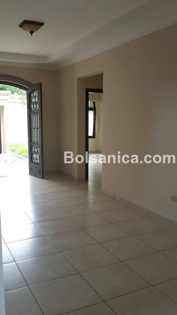 Venta de Mansion Santo Domingo, Managua - foto 12