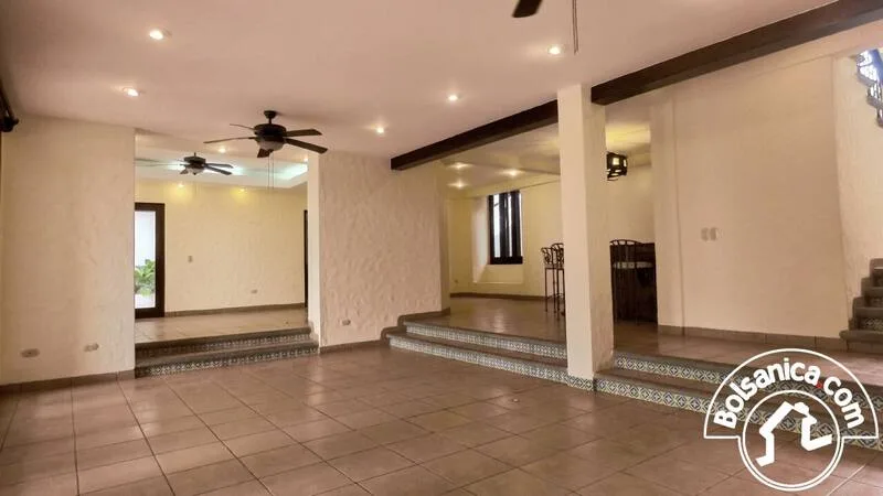 Alquiler de casa en Villa Fontana Sur, Managua - foto 6