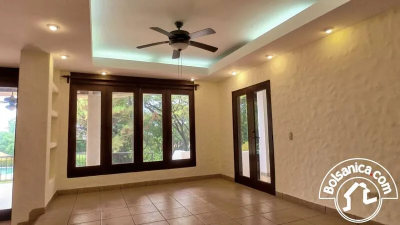 Alquiler de casa en Villa Fontana Sur, Managua - foto 9