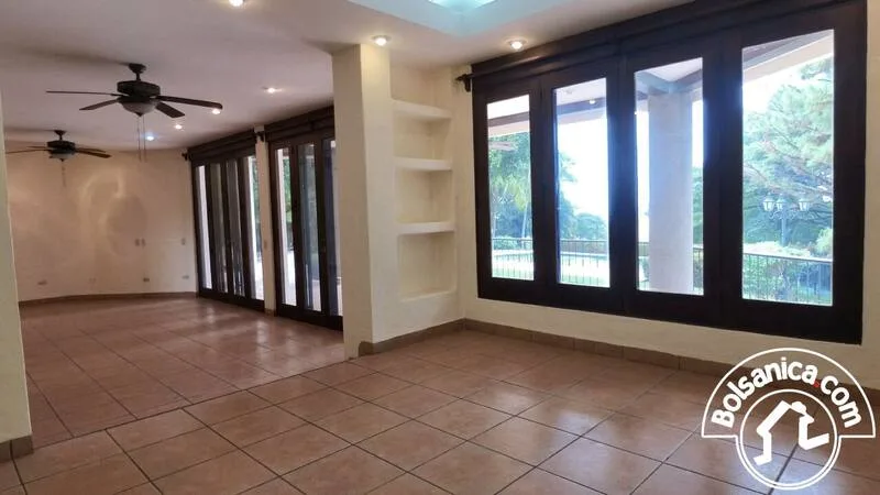 Alquiler de casa en Villa Fontana Sur, Managua - foto 10