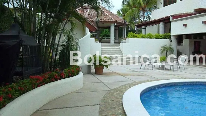 Alquiler de Casa en Altos de Santo Domingo, Managua - foto 15