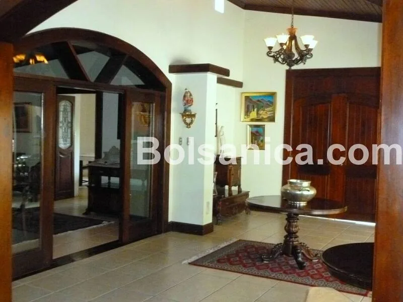 Alquiler de Casa en Altos de Santo Domingo, Managua - foto 5