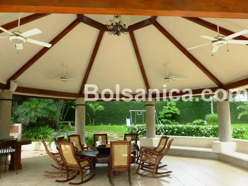 Alquiler de Casa en Altos de Santo Domingo, Managua - foto 12