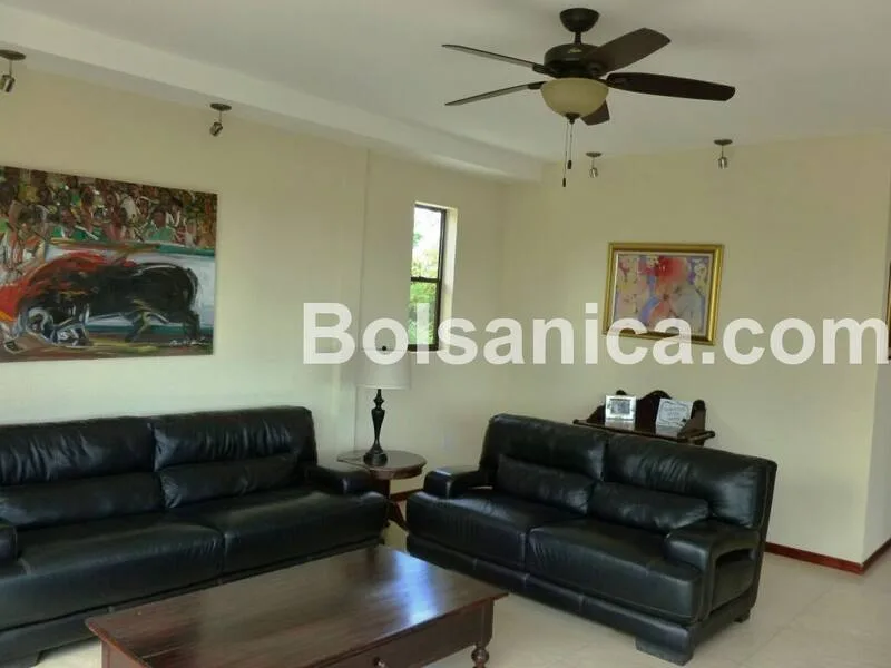 Alquiler de Casa en Altos de Santo Domingo, Managua - foto 25