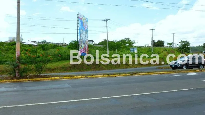 Venta de Terreno en Carretera Nueva León, Managua.