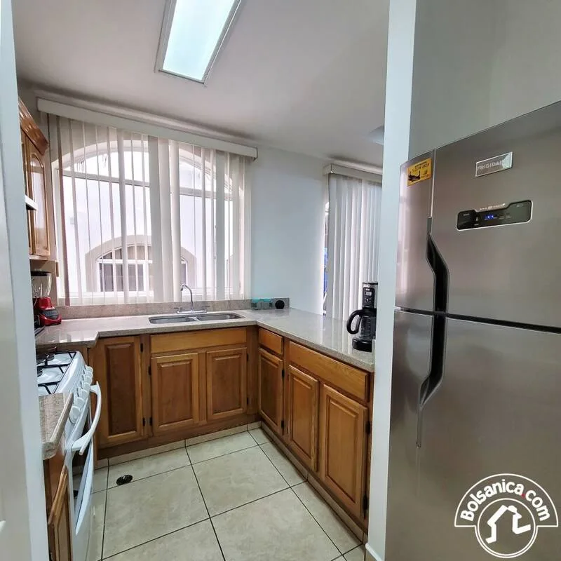 Alquiler de Apartamentos en Planes de Altamira, Managua. - foto 12
