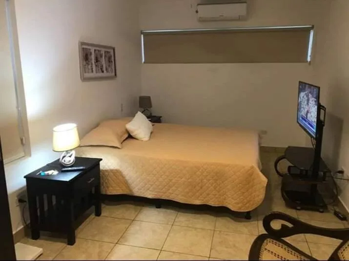 Se alquila Apartamento en Reparto San Juan - foto 2