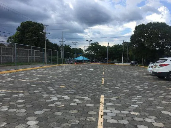 Venta de Edificio en Managua, zona del Zumen, Managua - foto 9