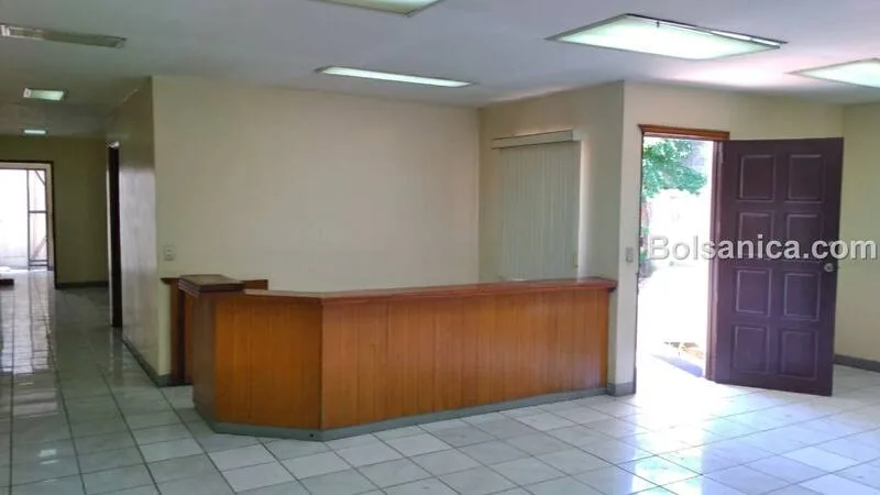 Alquiler de Bodega y Oficina Frente a la Carretera Norte - foto 10
