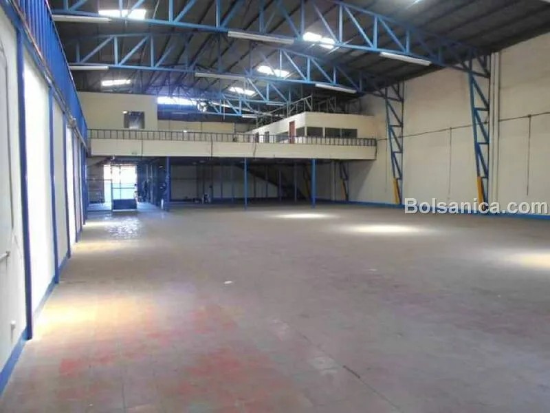 Alquiler de Bodega con Oficina 1240 m2 Carretera Norte - foto 5