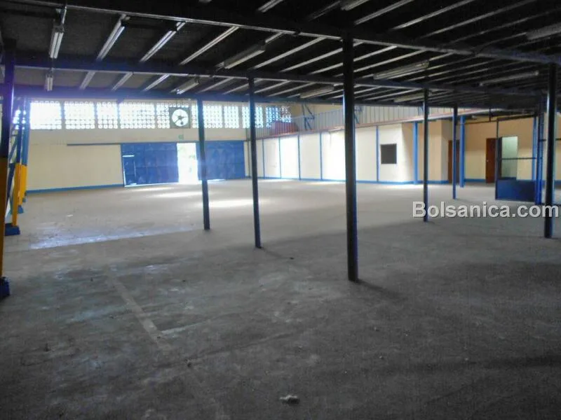 Alquiler de Bodega con Oficina 1240 m2 Carretera Norte - foto 8