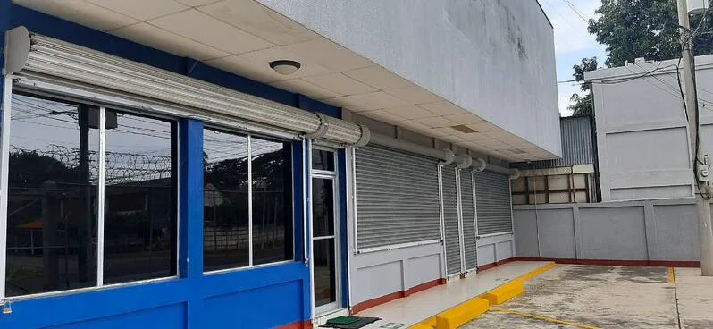 Se alquila Bodega de 800 m2 carretera norte - foto 4