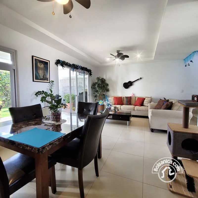 Venta de Casa en Montesol, Managua - foto 10
