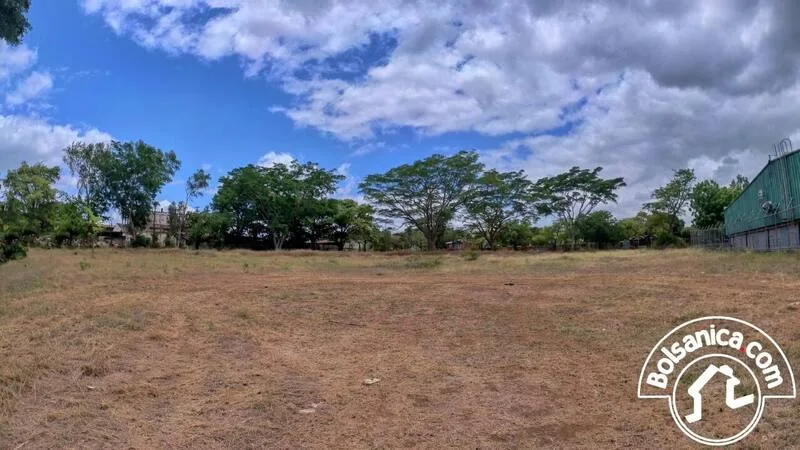 Venta de Terreno Carretera Norte Zona Mercado Mayoreo, Managua.