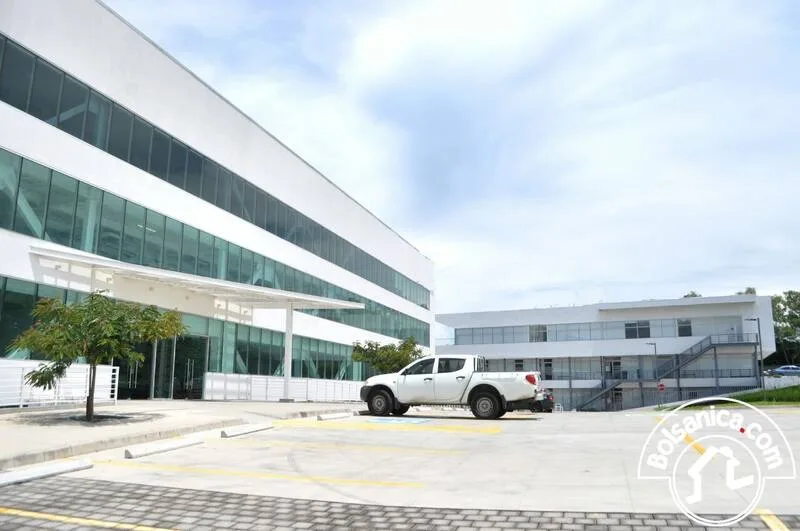 Alquiler de Oficinas en Edificio Corporativo, Managua - foto 6