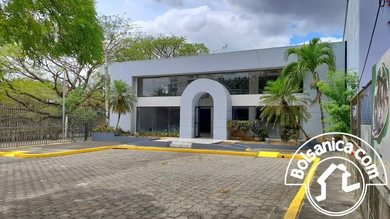 Alquiler de Edificio en Reparto San Juan, Managua