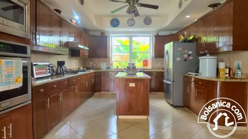 Venta de casa en Santo Domingo, Managua. - foto 11