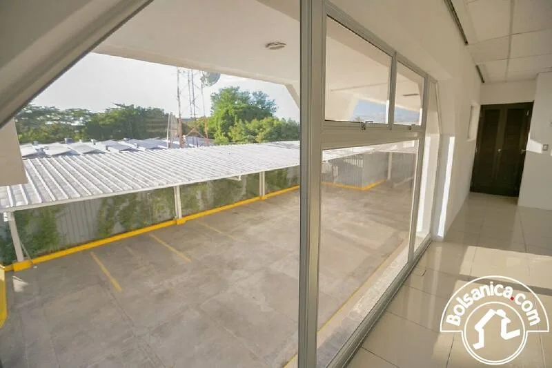 Alquiler de Oficinas en Edificio Corporativo - foto 7