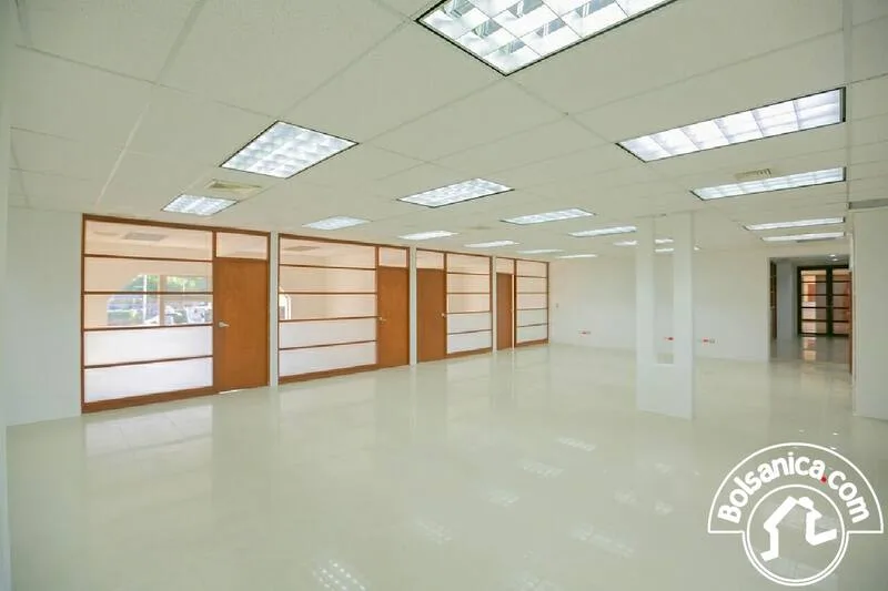 Alquiler de Oficinas en Edificio Corporativo - foto 5