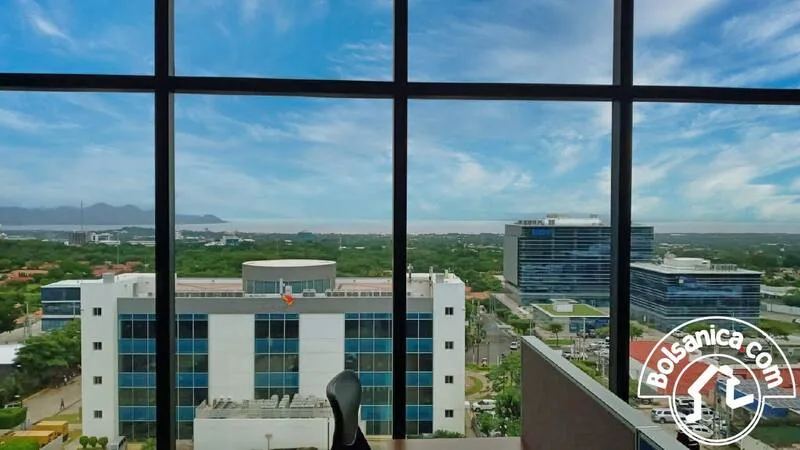 Alquiler de Oficina en Edificio Corporativo, Managua 