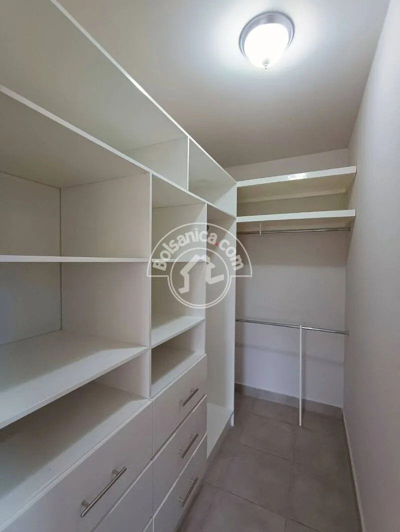 Alquiler de casa en Villa Fontana - foto 23