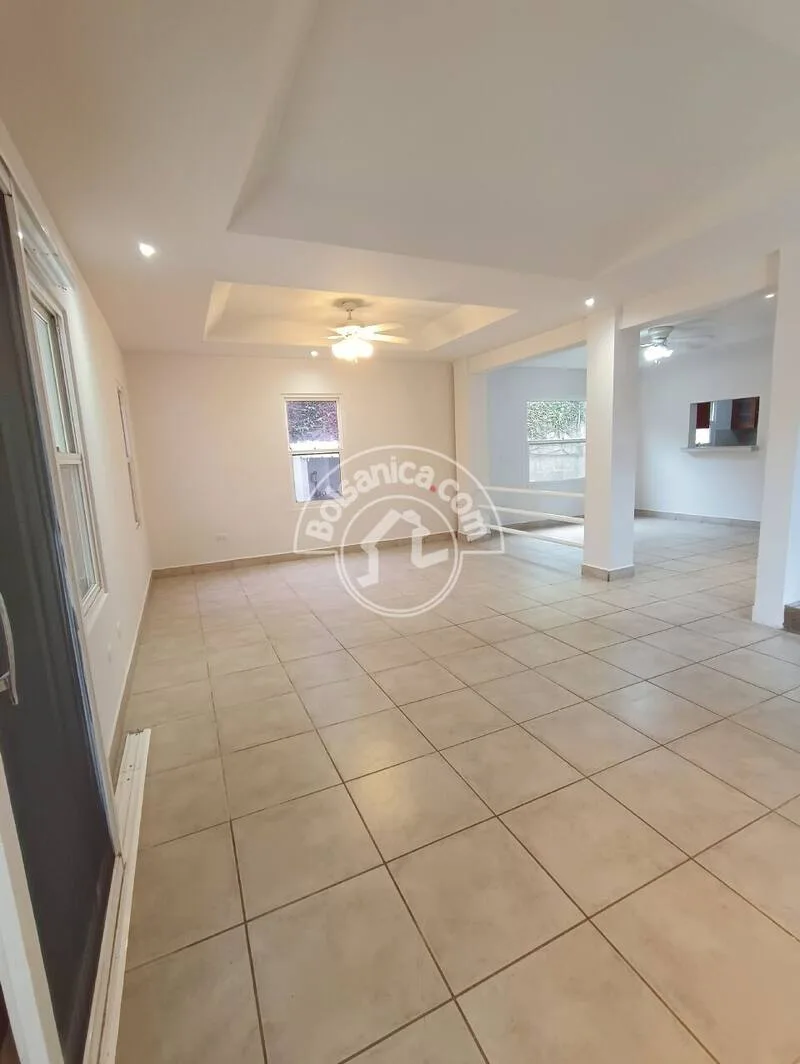 Alquiler de casa en Villa Fontana - foto 10