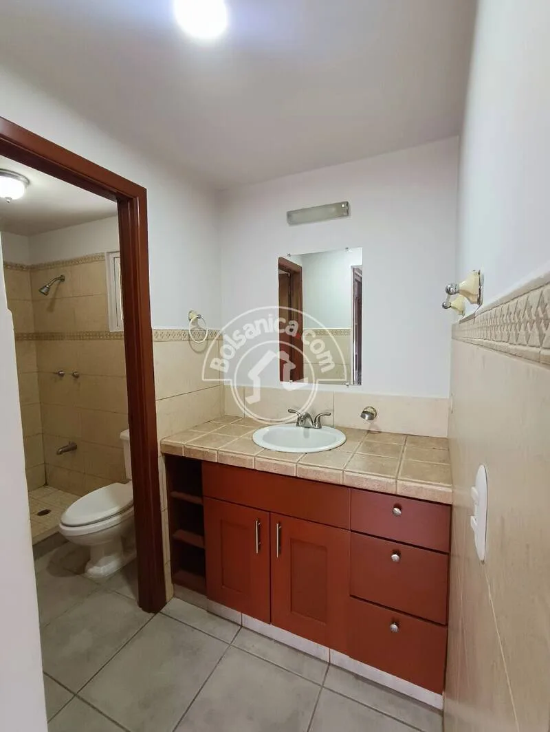 Alquiler de casa en Villa Fontana - foto 5