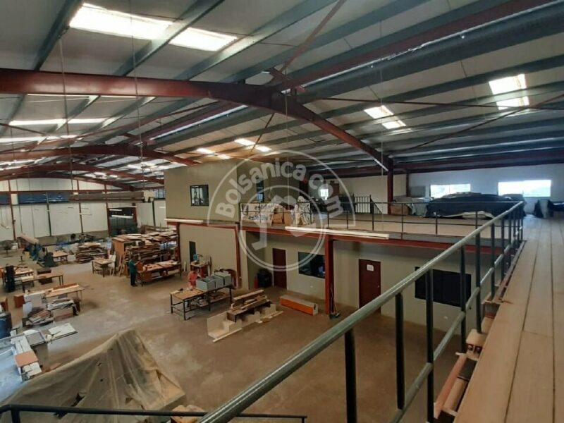 Alquiler bodega Zona Rotonda Universitaria / Pista Suburbana