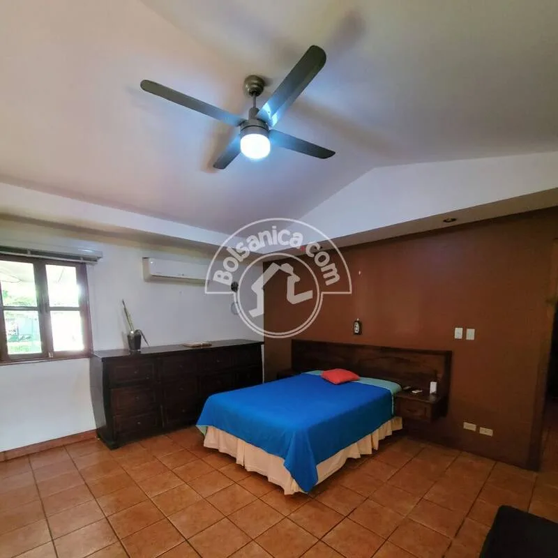 Venta de Condo con 3 casas Carretera Masaya km 12 - foto 9