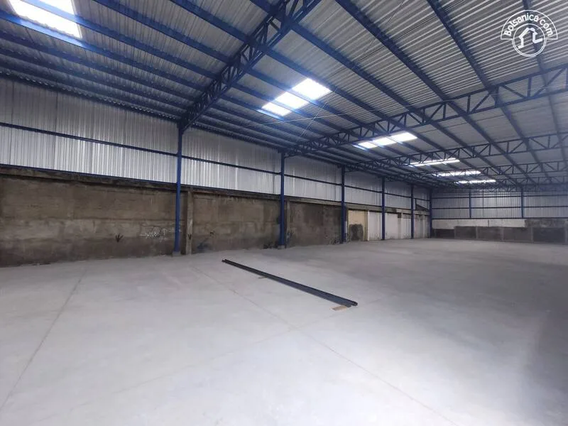 Alquiler bodega 750m2 Carretera Masaya / Las Colinas - foto 4