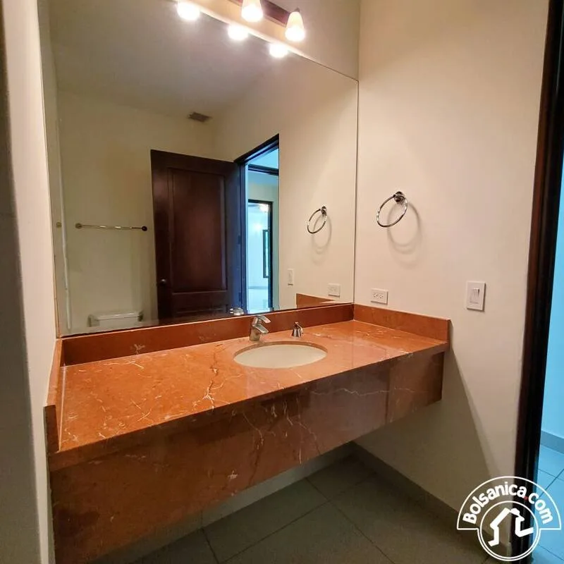 Venta de Edificio Corporativo ,en Las Cumbres - foto 32
