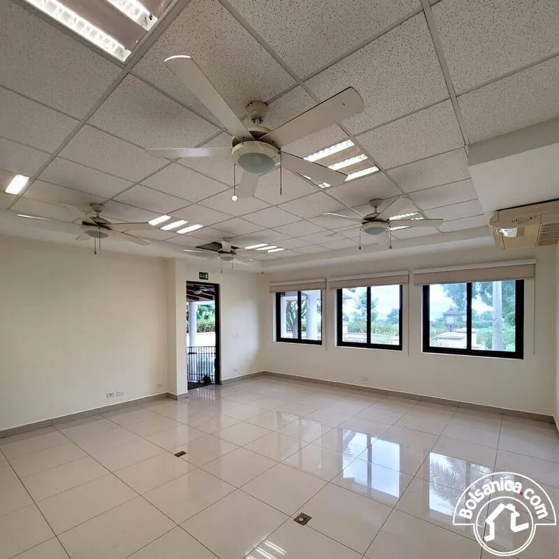 Venta de Edificio Corporativo ,en Las Cumbres - foto 16