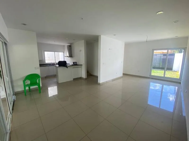 Alquiler o Venta de Casa en las Colinas 