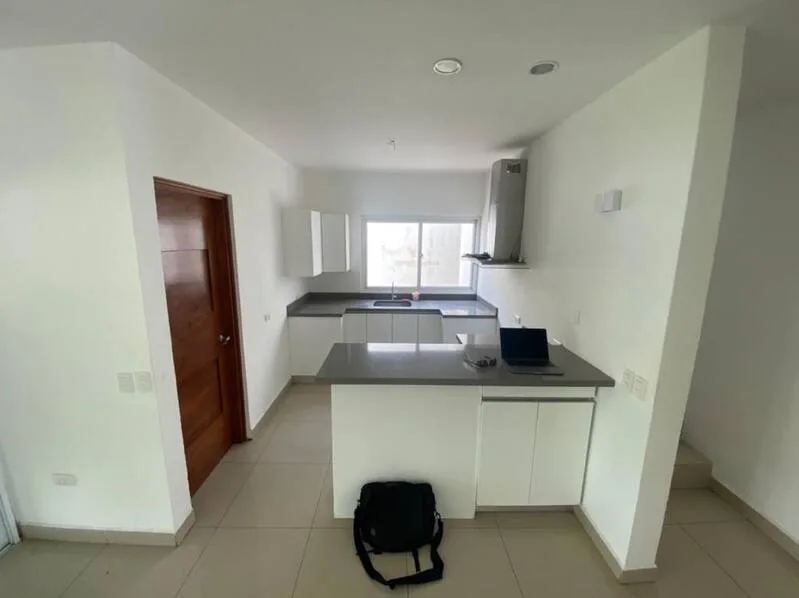 Alquiler o Venta de Casa en las Colinas - foto 7