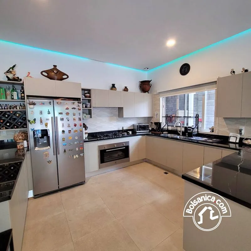 Venta casa en Santo Domingo condominio - foto 5