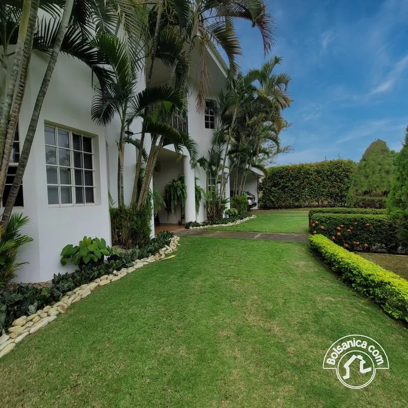 Venta de casa en Carretera Masaya Km13