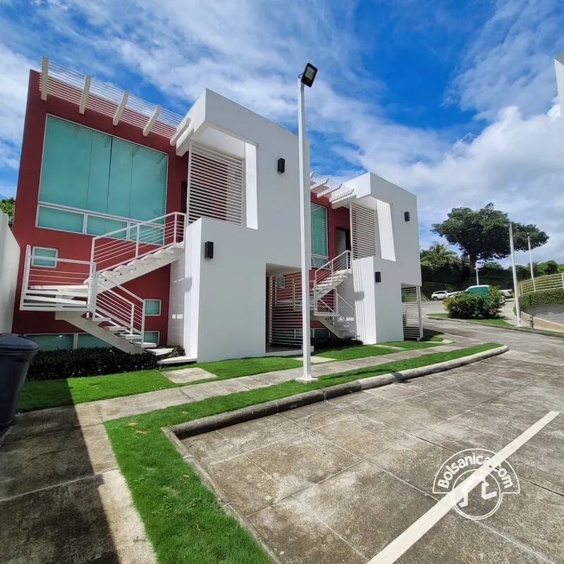 Alquiler de apartamento Pinares de Santo Domingo
