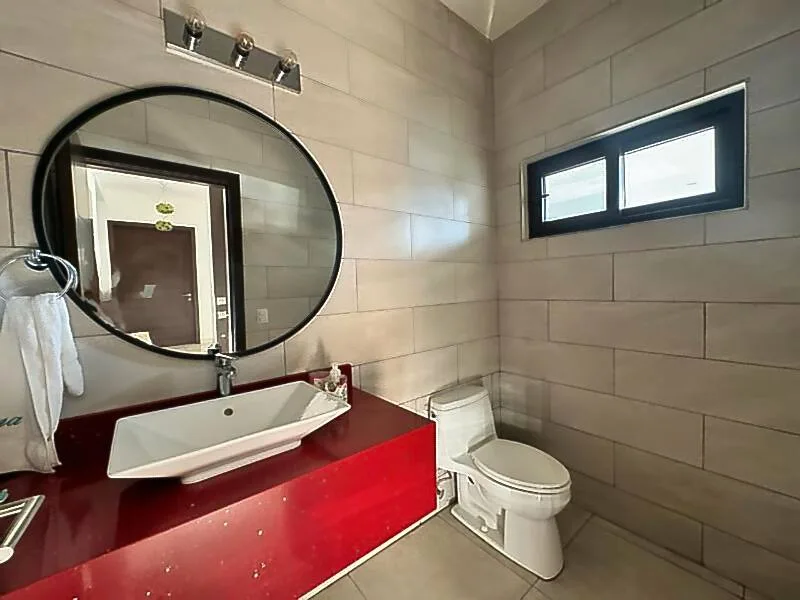 Venta de casa en Santo Domingo, Managua - foto 8