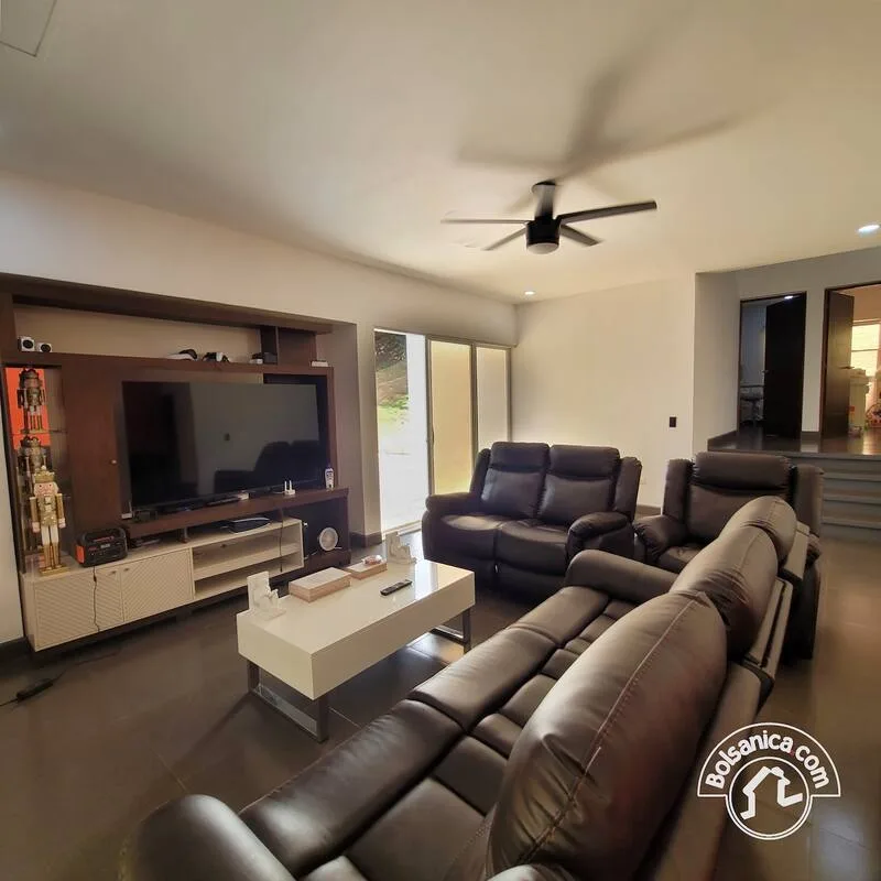 Venta de casa en Carretera Sur, Serranías - foto 8