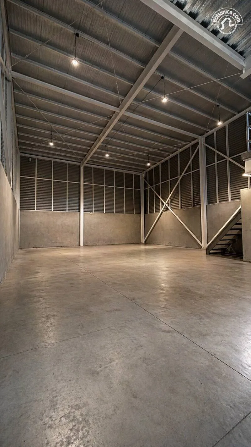 Venta de Ofibodegas en Las Colinas