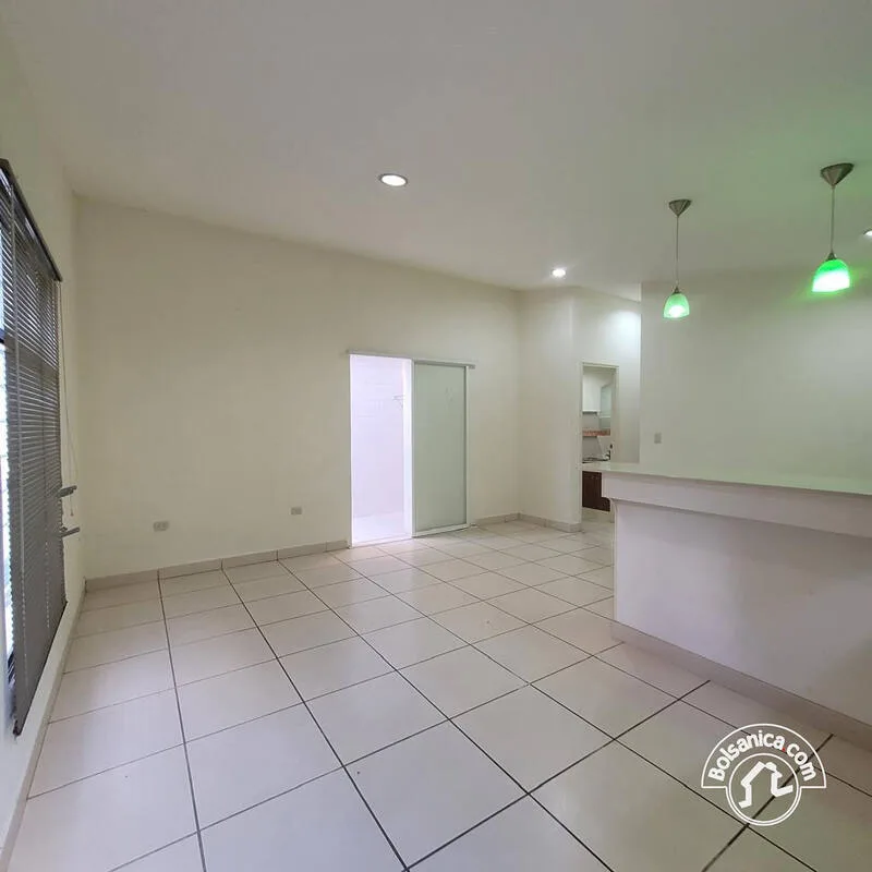 Venta de casa en Carretera Leon, Managua - foto 2