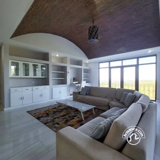 Venta de casa en Valle de Luna - foto 9