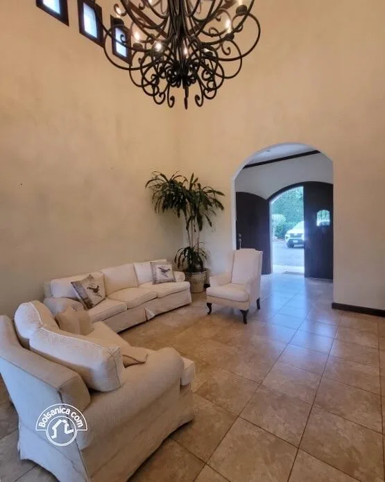 Alquiler de casa en Villa Fontana Sur, Managua - foto 3