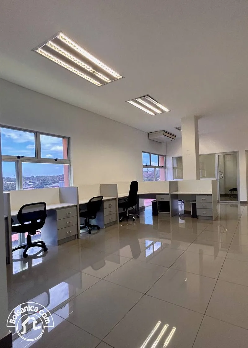Se renta Oficina en Altamira