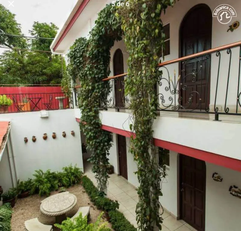 OPORTUNIDAD DE INVERSIÓN: HOTEL EN BOLONIA - foto 6