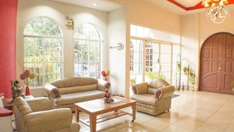 OPORTUNIDAD DE INVERSIÓN: HOTEL EN BOLONIA - foto 5